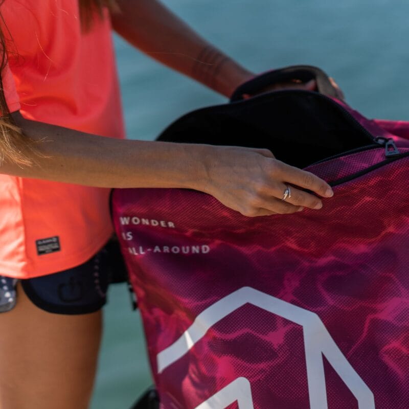 SUP táska / hátizsák kerekeken Aqua Marina Premium 90 L